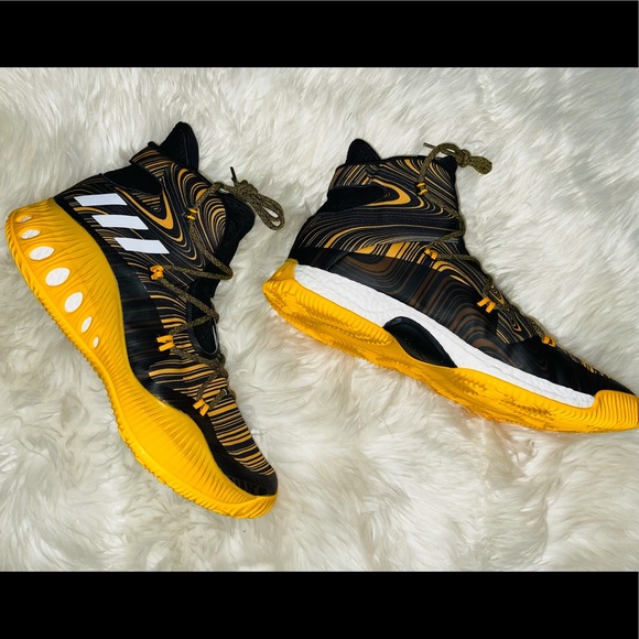NEW💫Adidas Men’s Crazy Explosive Basketball Shoes - Picture 6 of 17